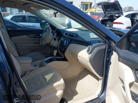 2015 Nissan Rogue SL with VIN 5N1AT2MV3FC759340, listed as a IAAI auction lot 41730322 with 61,561 mi miles and . Bid and sale history available at carsss.com. Image 5.