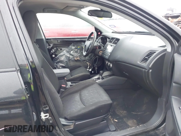 2021 Mitsubishi Outlander ES z VIN JA4APUAUXMU032696, wystawiony jako IAAI lot #41250380 z przebiegiem 74 959 mil mil oraz . Historia ofert i sprzedaży dostępna na DreamBid. Obrazek 5.