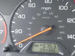 2002 Honda Accord LX z VIN 3HGCG56422G709092, wystawiony jako IAAI lot #42214711 z przebiegiem 94 386 mil mil oraz . Historia ofert i sprzedaży dostępna na DreamBid. Obrazek 16.