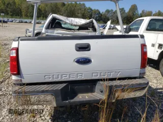 2001 Ford F-350 XL with VIN 1FTSW30F11EC16487, listed as a Copart auction lot 74970834 with 169,268 mi miles and Salvage Title. Bid and sale history available at DreamBid. Image 6.