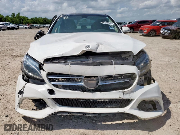 2017 Mercedes-Benz C 300 with VIN 55SWF4JB7HU218562, listed as a Copart auction lot 84449414 with 91,073 mi miles and Salvage title. Bid and sale history available at DreamBid. Image 5.