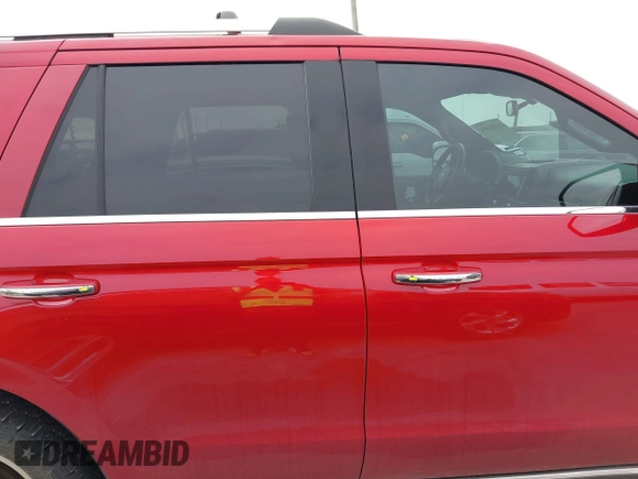 2020 Ford Expedition Limited z VIN 1FMJU2AT4LEA85988, wystawiony jako IAAI lot #41898400 z przebiegiem 101 276 mil mil oraz . Historia ofert i sprzedaży dostępna na DreamBid. Obrazek 13.