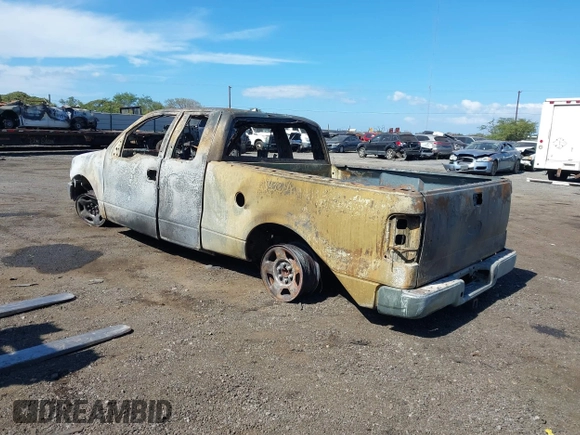2004 Ford F-150 STX with VIN 1FTRX12W74NB41778, listed as a IAAI auction lot 41935984 with 1 mi miles. Bid and sale history available at carsss.com. Image 3.