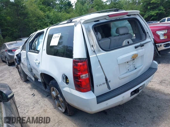 2013 Chevrolet Tahoe LT with VIN 1GNSCBE07DR372979, listed as a IAAI auction lot 42281955 with 214,737 mi miles and . Bid and sale history available at DreamBid. Image 3.