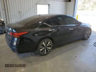 2020 Nissan Altima 2.5 SL with VIN 1N4BL4EV9LC150872, listed as a Copart auction lot 48186765 with 106,900 mi miles and Salvage Title. Bid and sale history available at carsss.com. Image 3.