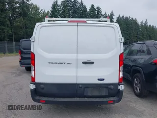 2020 Ford Transit с VIN 1FTBW1Y80LKB16539, выставлен на аукционе IAAI как лот 42685479 с пробегом 64 782 миль миль и . История ставок и продаж доступна на DreamBid. Изображение 16.