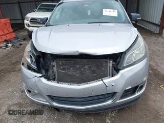 2016 Chevrolet Traverse LT с VIN 1GNKRGKD0GJ308160, выставлен на аукционе IAAI как лот 42140729 с пробегом Не указан миль и . История ставок и продаж доступна на DreamBid. Изображение 6.