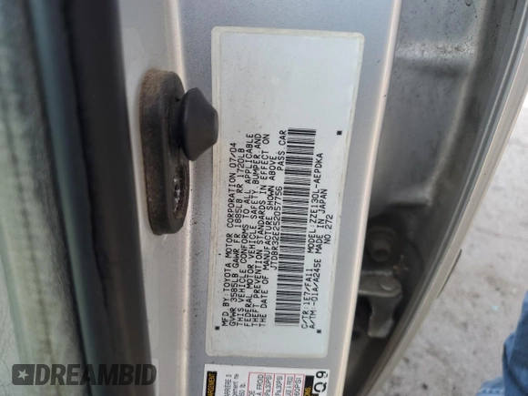 2005 Toyota Corolla CE with VIN JTDBR32E252057756, listed as a Copart auction lot 54938805 with 268,756 mi miles and Clean Title. Bid and sale history available at DreamBid. Image 12.