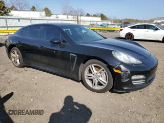 2011 Porsche Panamera with VIN WP0AA2A7XBL017124, listed as a Copart auction lot 49033885 with 171,848 mi miles and Clean Title. Bid and sale history available at DreamBid. Image 4.
