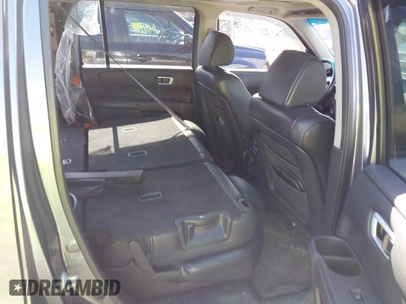 2009 Honda Pilot EX-L with VIN 5FNYF48669B044746, listed as a IAAI auction lot 41932721 with 137,070 mi miles and . Bid and sale history available at carsss.com. Image 8.