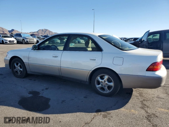 1999 Lexus ES 300 z VIN JT8BF28G4X5060914, wystawiony jako Copart lot #45912725 z przebiegiem 197 401 mil mil oraz Szkoda całkowita • Salvage title. Historia ofert i sprzedaży dostępna na DreamBid. Obrazek 2.