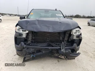 2022 Chevrolet Silverado 1500 RST with VIN 1GCPADED3NZ546440, listed as a Copart auction lot 46313145 with 69,636 mi miles and Salvage Title. Bid and sale history available at DreamBid. Image 5.