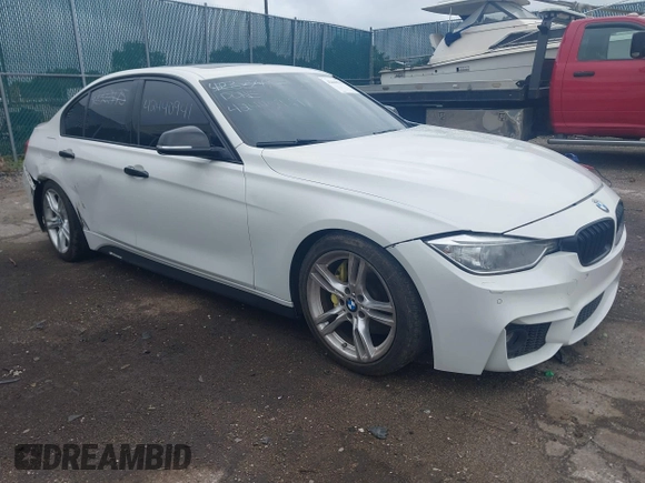 2015 BMW 3 Series 328i xDrive with VIN WBA3B3C55FF548059, listed as a IAAI auction lot 42532444 with 95,188 mi miles and . Bid and sale history available at DreamBid. Image 1.