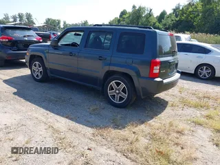 2008 Jeep Patriot Sport with VIN 1J8FF28W68D710532, listed as a IAAI auction lot 40333556 with 93,728 mi miles and . Bid and sale history available at carsss.com. Image 3.