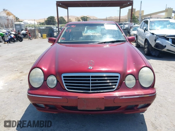 2001 Mercedes-Benz E 320 z VIN WDBJF65J31B357006, wystawiony jako IAAI lot #42428345 z przebiegiem 103 239 mil mil oraz . Historia ofert i sprzedaży dostępna na DreamBid. Obrazek 12.