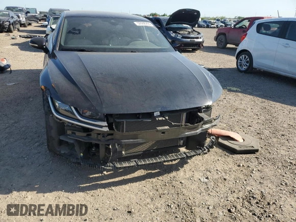 2023 Volkswagen Arteon SEL R-Line z VIN WVWSR7AN7PE003928, wystawiony jako Copart lot #52088295 z przebiegiem 26 682 mil mil oraz Szkoda całkowita • Salvage title. Historia ofert i sprzedaży dostępna na DreamBid. Obrazek 5.