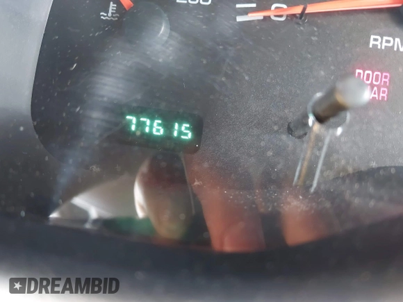 2000 Dodge Dakota z VIN 1B7GL22X6YS732984, wystawiony jako IAAI lot #42261357 z przebiegiem 77 615 mil mil oraz . Historia ofert i sprzedaży dostępna na DreamBid. Obrazek 7.
