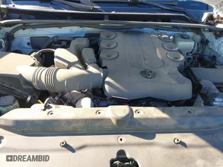 2019 Toyota 4Runner SR5 with VIN JTEBU5JR2K5641997, listed as a IAAI auction lot 41282350 with 102,476 mi miles. Bid and sale history available at carsss.com. Image 10.