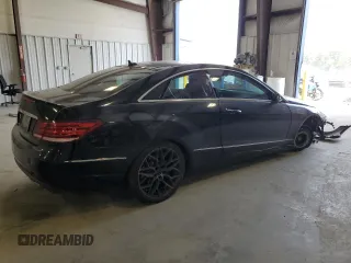 2015 Mercedes-Benz E 400 with VIN WDDKJ6FB8FF307087, listed as a Copart auction lot 59617864 with 147,166 mi miles and Salvage title. Bid and sale history available at DreamBid. Image 3.