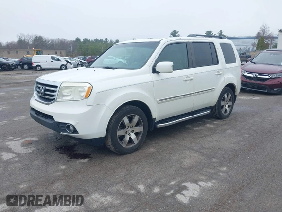 2013 Honda Pilot Touring with VIN 5FNYF4H95DB011661, listed as a IAAI auction lot 42101104 with 298,004 mi miles and . Bid and sale history available at carsss.com. Image 17.