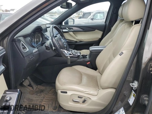2016 Mazda CX-9 Grand Touring z VIN JM3TCBDY2G0114342, wystawiony jako Copart lot #49883325 z przebiegiem 41 716 mil mil oraz Czysty tytuł • Clean title. Historia ofert i sprzedaży dostępna na DreamBid. Obrazek 7.
