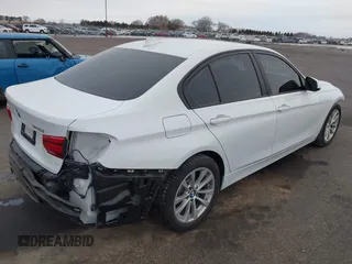 2018 BMW 3 Series 320i xDrive with VIN WBA8E5G54JNU47158, listed as a IAAI auction lot 41362749 with 38,158 mi miles. Bid and sale history available at carsss.com. Image 4.