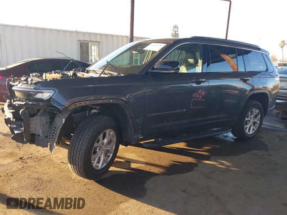 2024 Jeep Grand Cherokee Limited with VIN 1C4RJKBG3R8939135, listed as a IAAI auction lot 41283320 with 15,997 mi miles and . Bid and sale history available at DreamBid. Image 2.