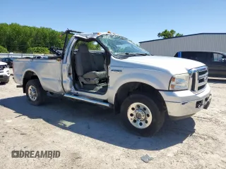 2006 Ford F-250 XL with VIN 1FTNF21576EB65386, listed as a Copart auction lot 54137515 with 112,244 mi miles and Salvage title. Bid and sale history available at DreamBid. Image 4.