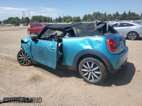 2017 MINI Convertible Cooper z VIN WMWWG5C33H3C99423, wystawiony jako Copart lot #61426325 z przebiegiem Nie podano mil oraz Nie do naprawy • Non repairable. Historia ofert i sprzedaży dostępna na DreamBid. Obrazek 2.