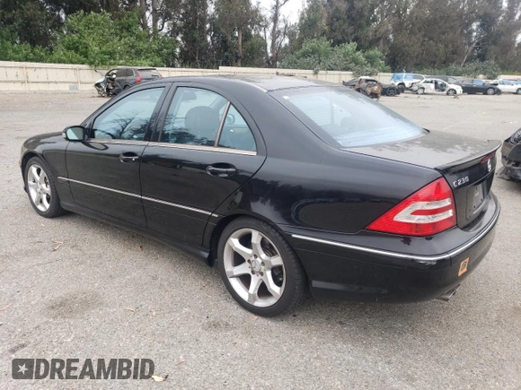 2007 Mercedes-Benz C 230 Sport с VIN WDBRF52H47F921486, выставлен на аукционе Copart как лот 63609215 с пробегом 186 189 миль миль и Чистый • Clean title. История ставок и продаж доступна на DreamBid. Изображение 2.