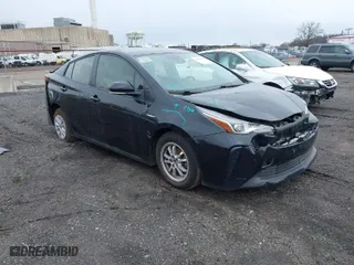 2022 Toyota Prius L Eco with VIN JTDKAMFUXN3174204, listed as a IAAI auction lot 41747089 with 79,531 mi miles. Bid and sale history available at carsss.com. Image 1.