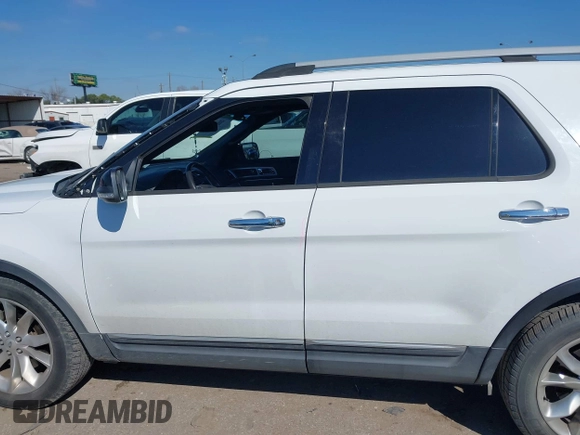 2014 Ford Explorer XLT with VIN 1FM5K7D84EGC20339, listed as a IAAI auction lot 41626166 with 172,956 mi miles and . Bid and sale history available at carsss.com. Image 14.