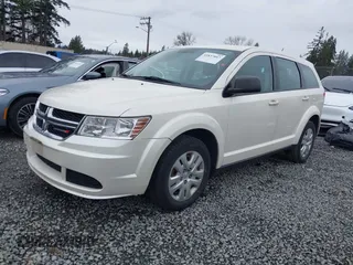 2015 Dodge Journey SE z VIN 3C4PDCAB6FT736330, wystawiony jako IAAI lot #41837047 z przebiegiem 123 567 mil mil oraz . Historia ofert i sprzedaży dostępna na DreamBid. Obrazek 2.