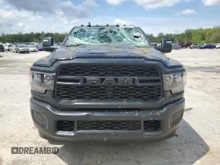 2024 Ram 2500 Tradesman with VIN 3C6UR5HJ9RG376715, listed as a Copart auction lot 55467895 with 4,085 mi miles and Salvage title. Bid and sale history available at DreamBid. Image 5.