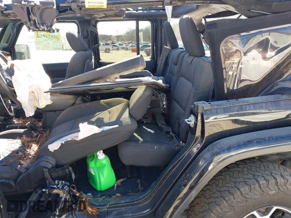 2020 Jeep Wrangler Unlimited Rubicon with VIN 1C4HJXFG2LW147242, listed as a IAAI auction lot 41630952 with Not provided miles and . Bid and sale history available at DreamBid. Image 8.