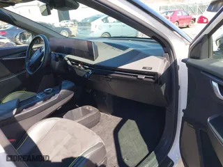 2023 Kia EV6 GT with VIN KNDC5DLEXP5092471, listed as a IAAI auction lot 41810782 with 32,557 mi miles. Bid and sale history available at carsss.com. Image 5.