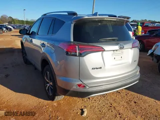 2016 Toyota RAV4 XLE with VIN 2T3WFREV0GW282440, listed as a IAAI auction lot 41293586 with 71,723 mi miles. Bid and sale history available at carsss.com. Image 3.