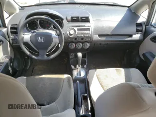 2007 Honda Fit with VIN JHMGD38447S053681, listed as a Copart auction lot 50715265 with 176,392 mi miles and Salvage Title. Bid and sale history available at carsss.com. Image 8.