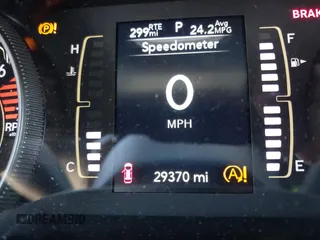 2020 Jeep Cherokee Latitude Plus z VIN 1C4PJMLB6LD584675, wystawiony jako IAAI lot #41943512 z przebiegiem 29 370 mil mil oraz . Historia ofert i sprzedaży dostępna na DreamBid. Obrazek 16.