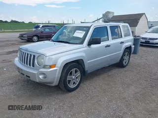 2007 Jeep Patriot Sport with VIN 1J8FF28W17D395749, listed as a IAAI auction lot 42615557 with 227,783 mi miles and . Bid and sale history available at DreamBid. Image 2.