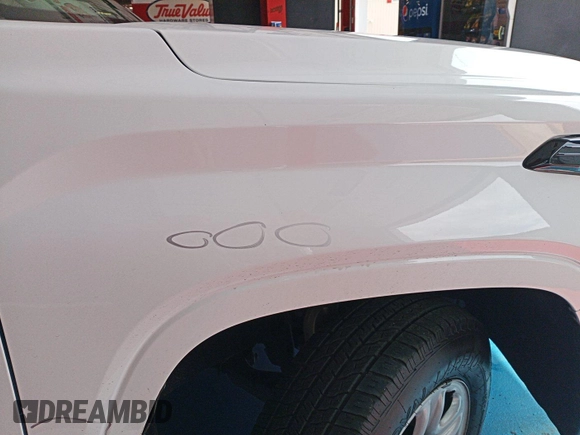 2022 Toyota Tundra SR with VIN 5TFKB5DAXNX006096, listed as a IAAI auction lot 42727998 with 44,389 mi miles and . Bid and sale history available at DreamBid. Image 27.