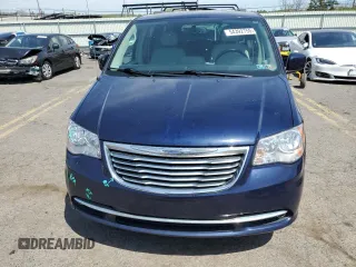 2014 Chrysler Town & Country Touring with VIN 2C4RC1BG0ER422877, listed as a Copart auction lot 54392755 with 117,605 mi miles and Salvage Title. Bid and sale history available at carsss.com. Image 5.