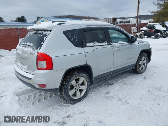 2013 Jeep Compass Sport with VIN 1C4NJDBB1DD113866, listed as a IAAI auction lot 41246375 with 204,405 mi miles. Bid and sale history available at carsss.com. Image 4.