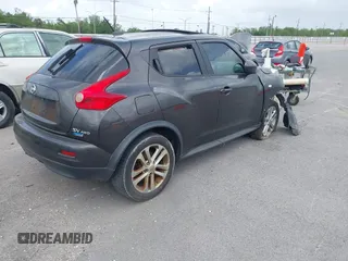 2012 Nissan Juke SL with VIN JN8AF5MV4CT119327, listed as a IAAI auction lot 41974816 with 92,848 mi miles and . Bid and sale history available at carsss.com. Image 4.