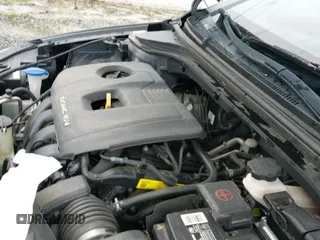 2018 Hyundai Elantra SEL с VIN KMHD84LF2JU588202, выставлен на аукционе IAAI как лот 42879411 с пробегом 67 570 миль миль и . История ставок и продаж доступна на DreamBid. Изображение 18.