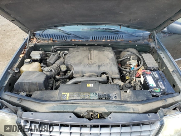 2002 Ford Explorer XLT z VIN 1FMZU63W52UC44779, wystawiony jako Copart lot #76421734 z przebiegiem 171 227 mil mil oraz Szkoda całkowita • Salvage title. Historia ofert i sprzedaży dostępna na DreamBid. Obrazek 12.