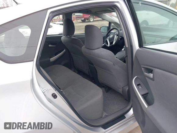 2010 Toyota Prius II with VIN JTDKN3DU8A0228564, listed as a IAAI auction lot 41795365 with 160,578 mi miles. Bid and sale history available at carsss.com. Image 8.