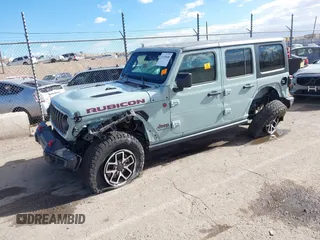 2024 Jeep Wrangler Rubicon с VIN 1C4PJXFG2RW307706, выставлен на аукционе IAAI как лот 41355608 с пробегом 13 378 миль миль и . История ставок и продаж доступна на DreamBid. Изображение 2.
