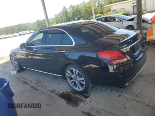 2018 Mercedes-Benz C 300 z VIN WDDWF4JB4JR313877, wystawiony jako Copart lot #57659585 z przebiegiem 81 631 mil mil oraz Szkoda całkowita • Salvage title. Historia ofert i sprzedaży dostępna na DreamBid. Obrazek 2.
