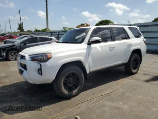 2023 Toyota 4Runner SR5 Premium with VIN JTENU5JR5P6156784, listed as a Copart auction lot 64789665 with 25,366 mi miles and Salvage title. Bid and sale history available at DreamBid. Image 1.